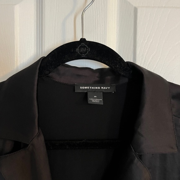 Something navy black silk blouse - Picture 2 of 4